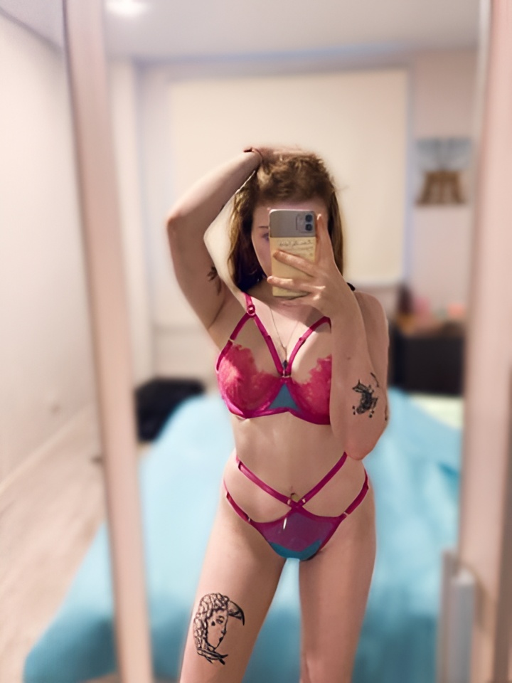 Анжелика привлекательная девушка из Омска цена от 1500 руб