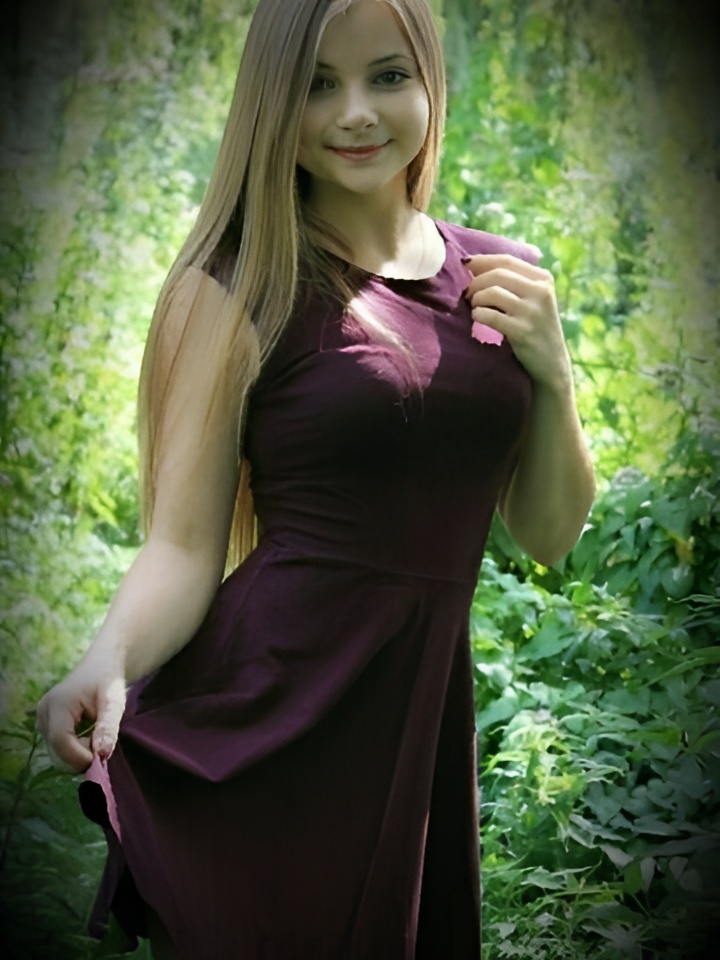 Людмила привлекательная девушка из Омска цена от 2000 руб