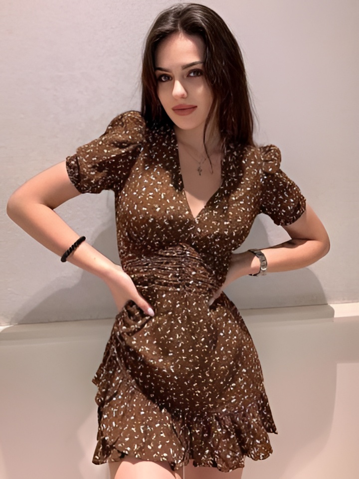 Устинья привлекательная девушка из Омска цена от 2000 руб