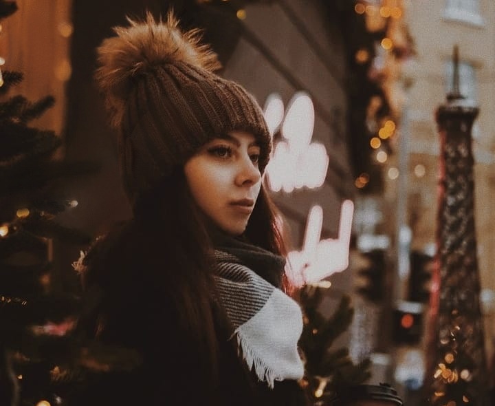 Карина привлекательная девушка из Омска цена от 3500 руб