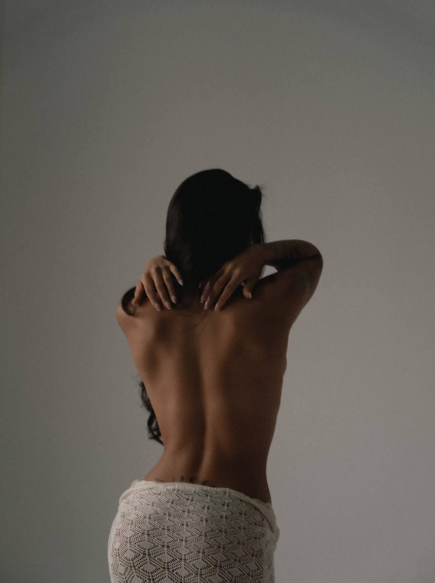 Лия привлекательная девушка из Омска цена от 4000 руб