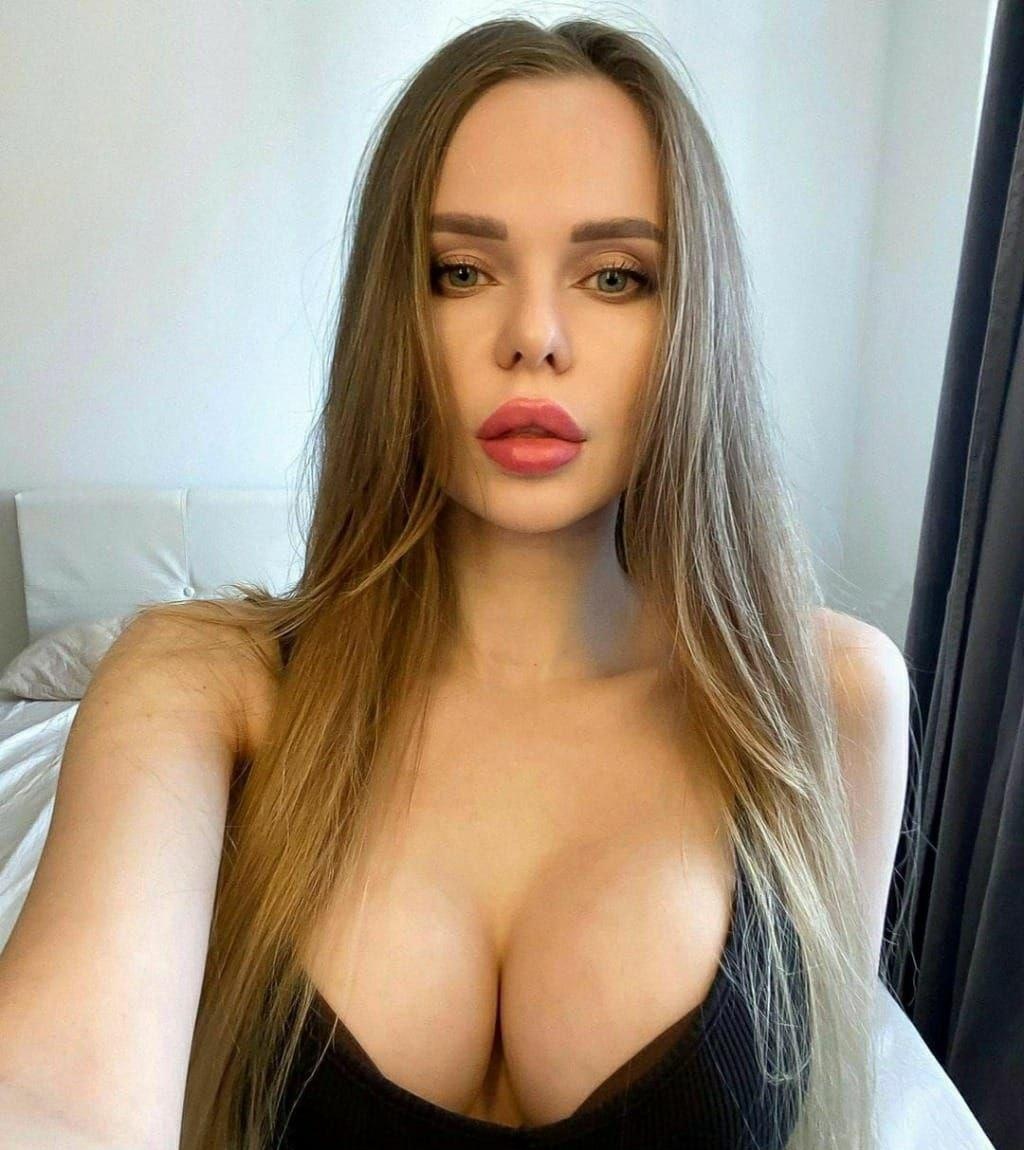 Марта привлекательная девушка из Омска цена от 5000 руб