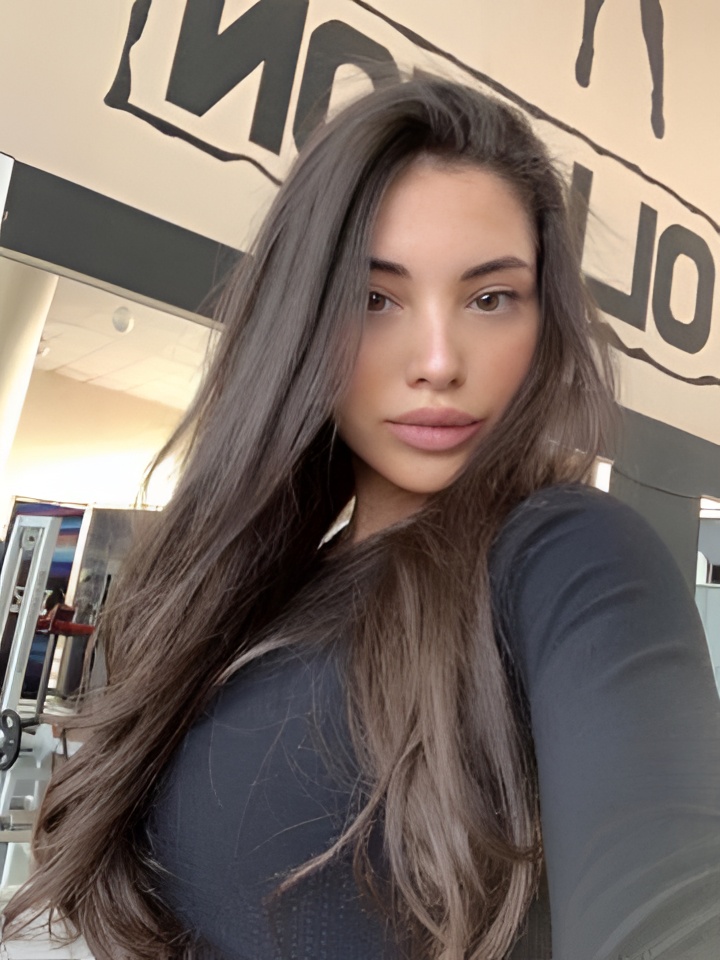 Индивидуалка Виктория, доступна для личного знакомства от 2000 руб